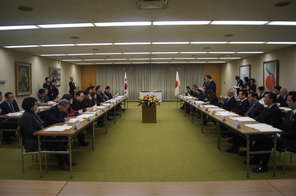 韓国慶尚南道議長団の表敬訪問