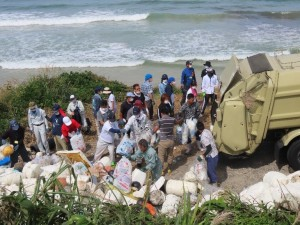 長門市大浦海岸清掃