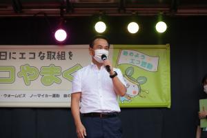 イベントに出席した村岡知事の写真