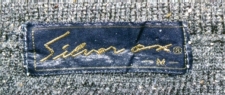 セーターのタグの画像