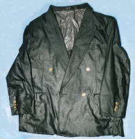 黒色ダブルのジャケットの画像