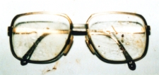 金縁眼鏡の画像