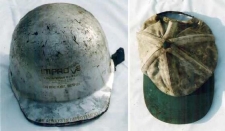 銀色ヘルメット、帽子の画像
