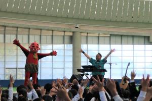 陣内大蔵様のライブの様子