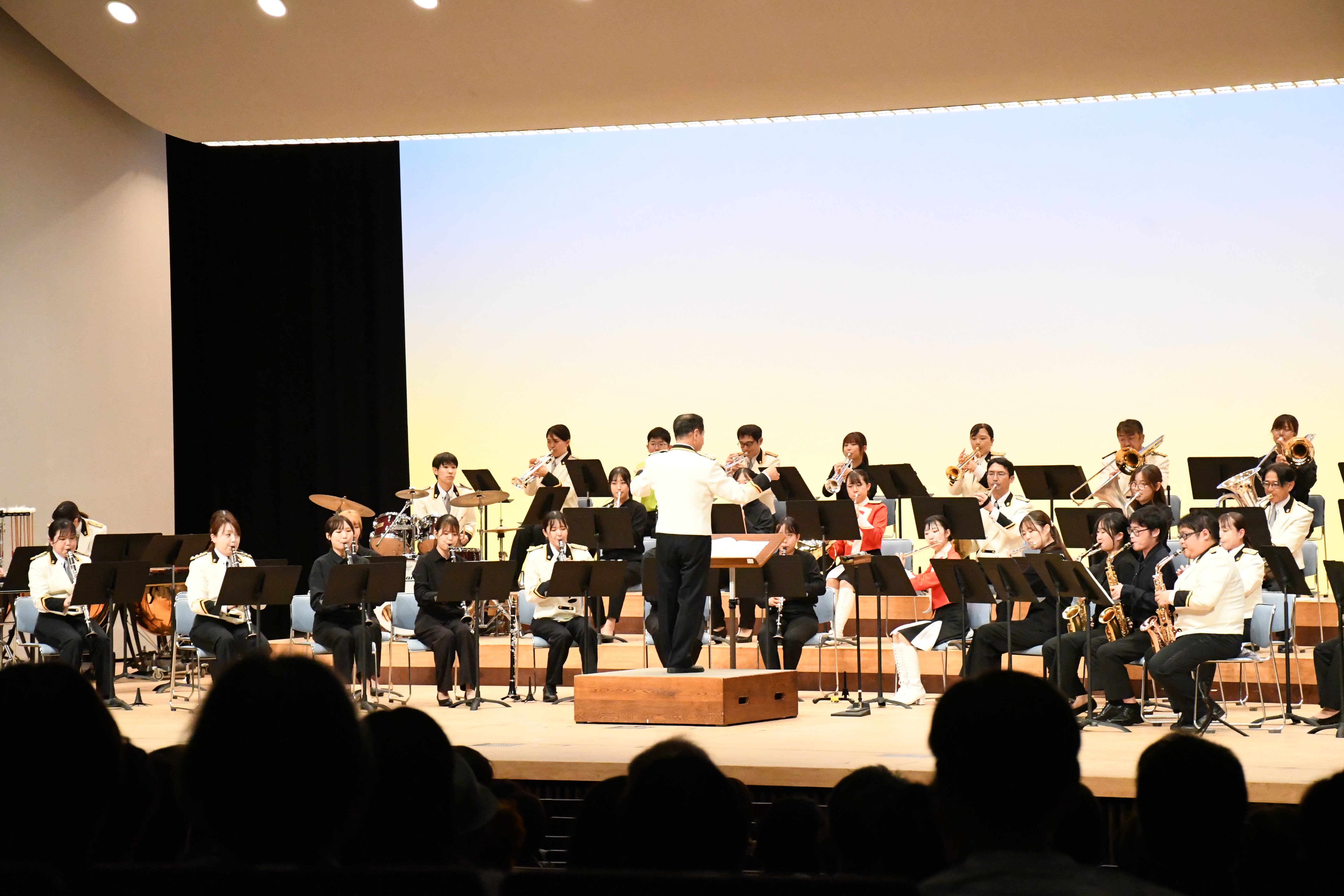 山口県立大学吹奏楽団との合同演奏