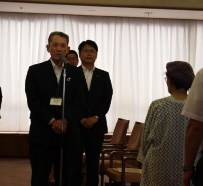 企業