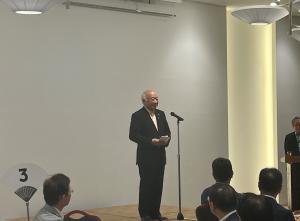 令和7年度山口県歯科医師会委員会合同会議情報交換会で挨拶を述べる柳居議長