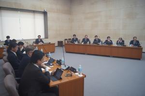 執行部説明の様子1