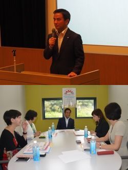 あいさつをする村岡知事の写真(上)、講師を務める4人の女性起業家と意見交換する村岡知事の写真(下)