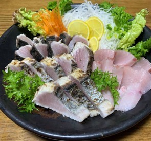 鰆刺身と炙りの盛り合わせ