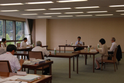 会議の様子の写真