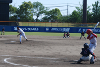 (5)伸びのある速球で、子どもたちにも容赦しない宮本さんの画像