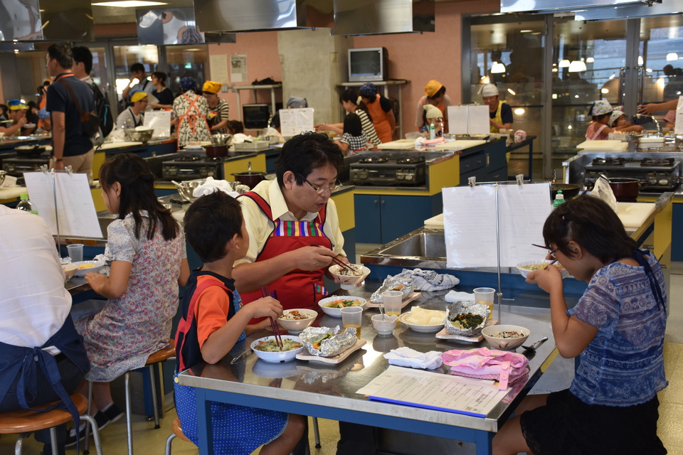 （2）試食会の画像