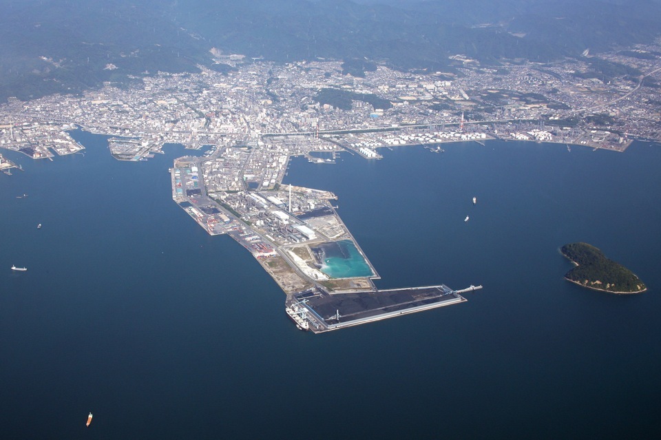 port of Tokuyama-Kudamatsu