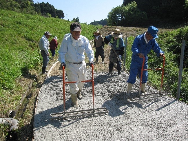 日本型直接支払交付金（多面的機能支払）を活用した地域活動(岩国市)の写真２枚目