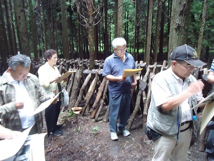 良質な原木椎茸生産現場を視察の画像