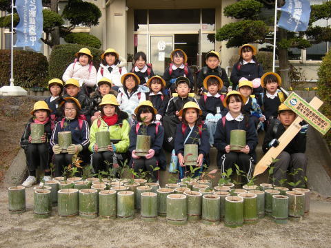 周南市立八代小学校　緑の少年隊の画像