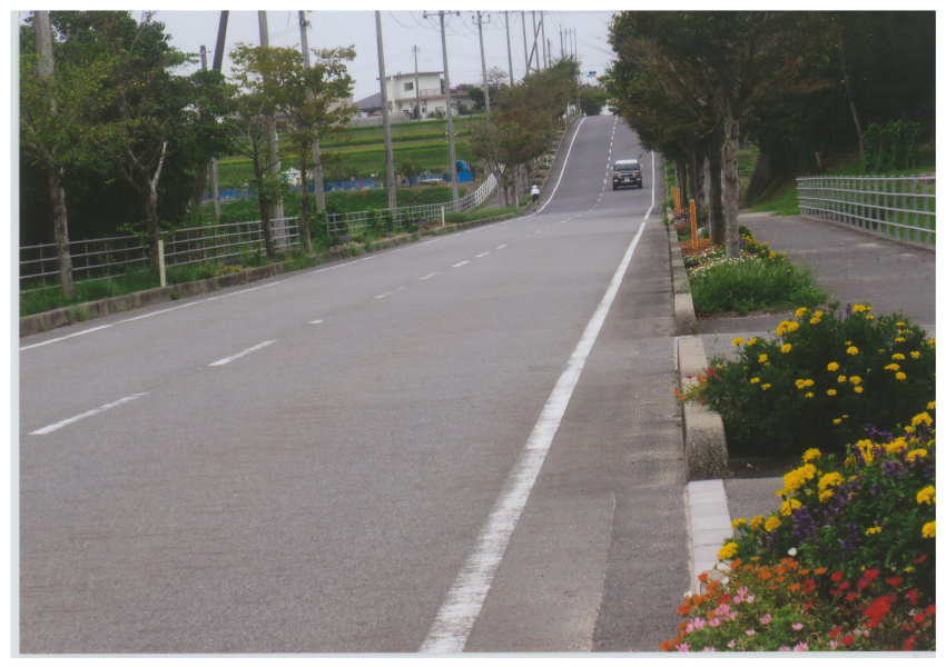 02 優秀「空に続く道」片岡恵万