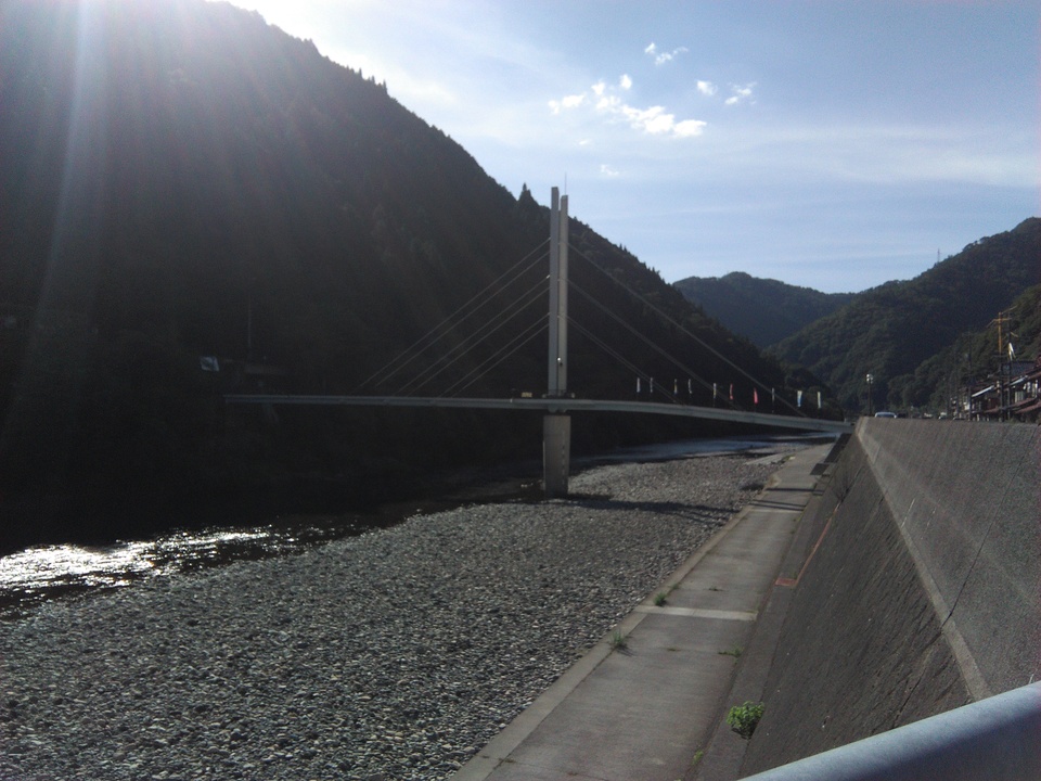 09 入選「糸で張られている橋」升田成俊