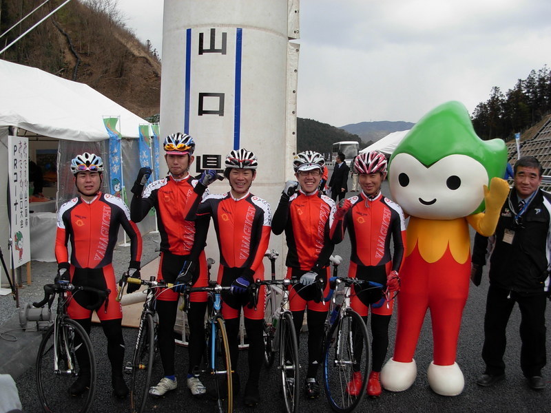 自転車競技選手とちょるる