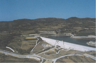 見島ダムの画像
