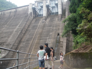 佐波川ダム見学状況写真