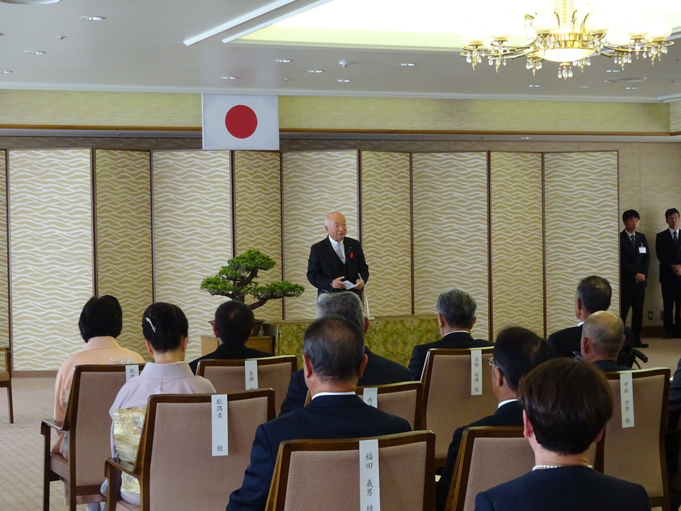 秋の叙勲・褒章伝達式の画像