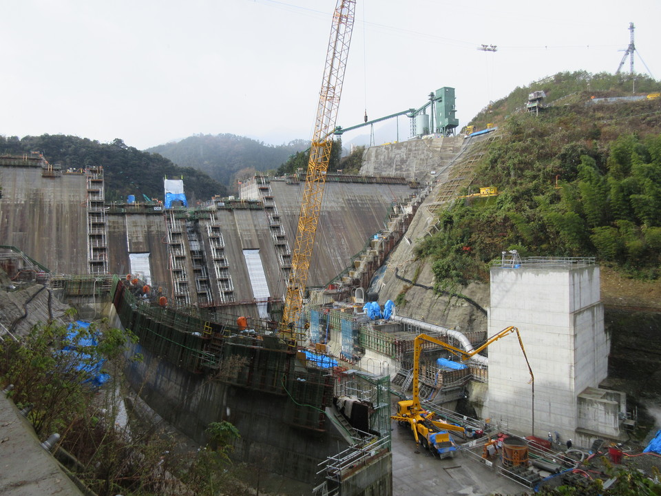 水圧鉄管布設（平成29年12月） の画像1