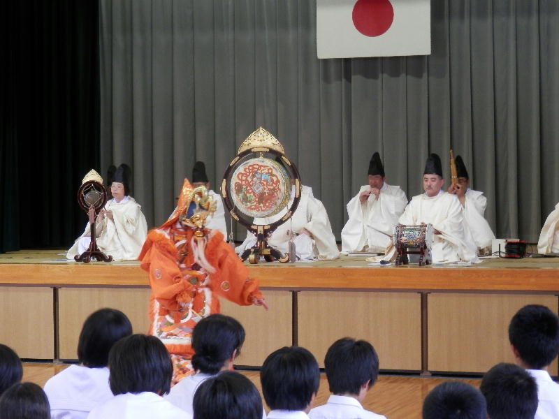 雅楽【山口県神社雅楽会】の画像2